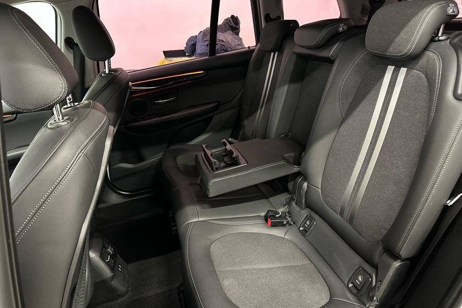 BMW 216 vaihtoauto