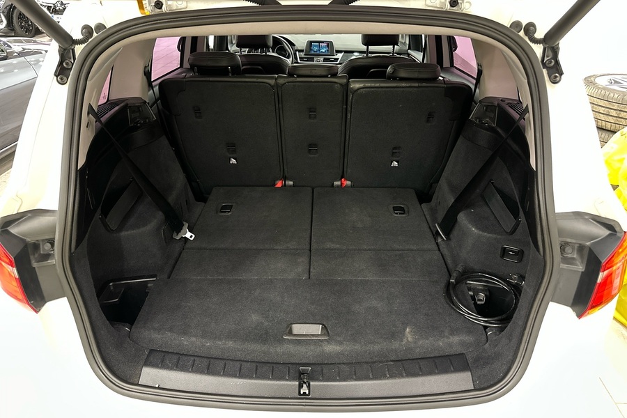 BMW 216 vaihtoauto