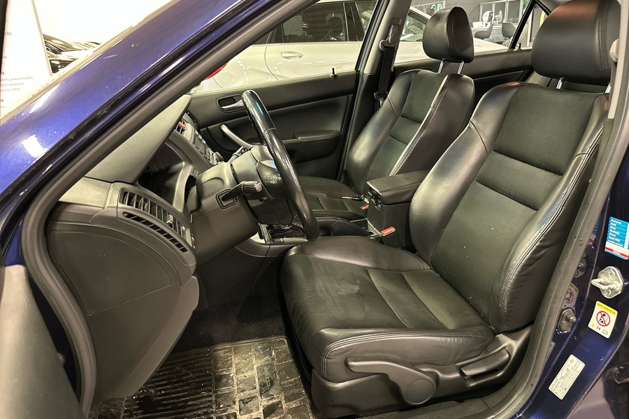 Honda Accord vaihtoauto