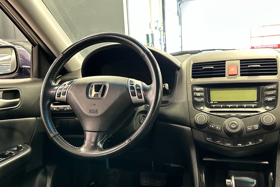 Honda Accord vaihtoauto