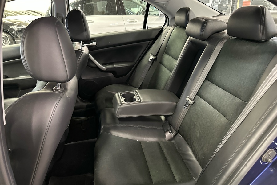 Honda Accord vaihtoauto