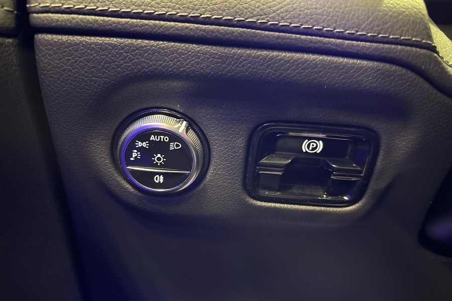 Mercedes-Benz EQE vaihtoauto