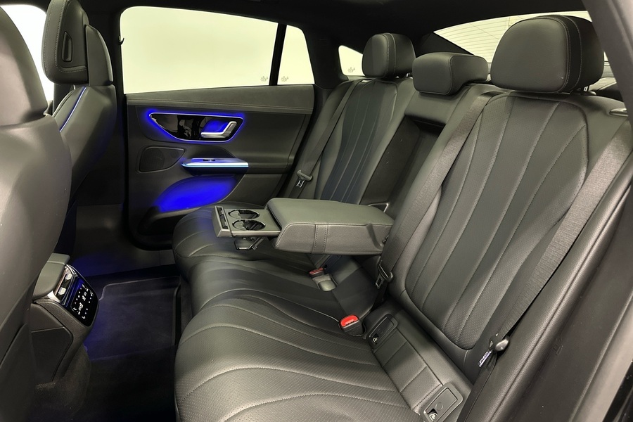 Mercedes-Benz EQE vaihtoauto