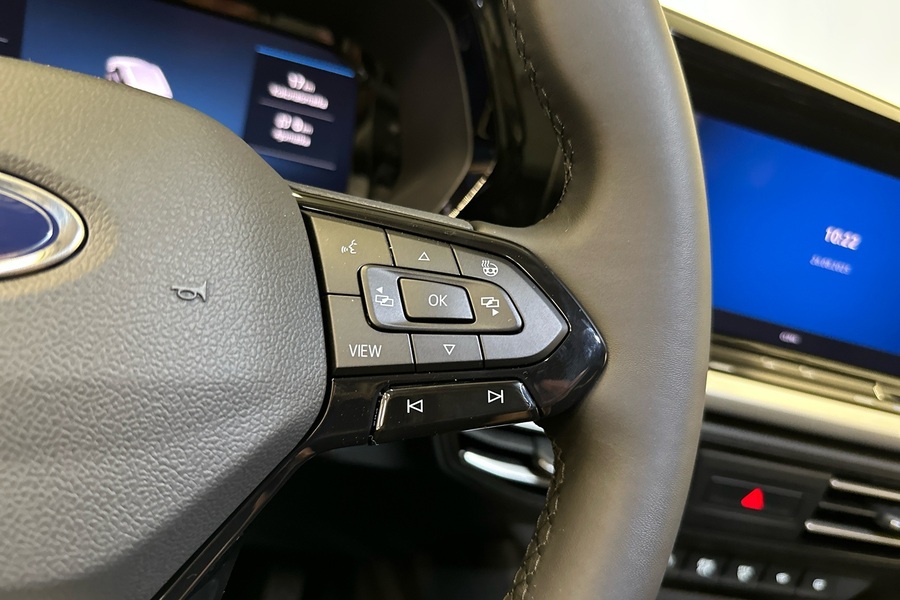 Ford Transit Connect vaihtoauto