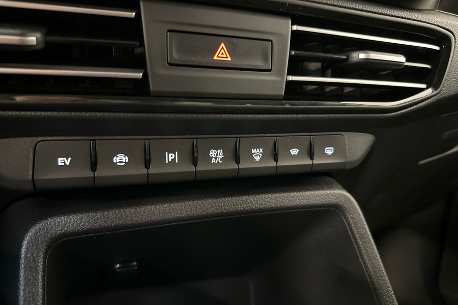 Ford Transit Connect vaihtoauto