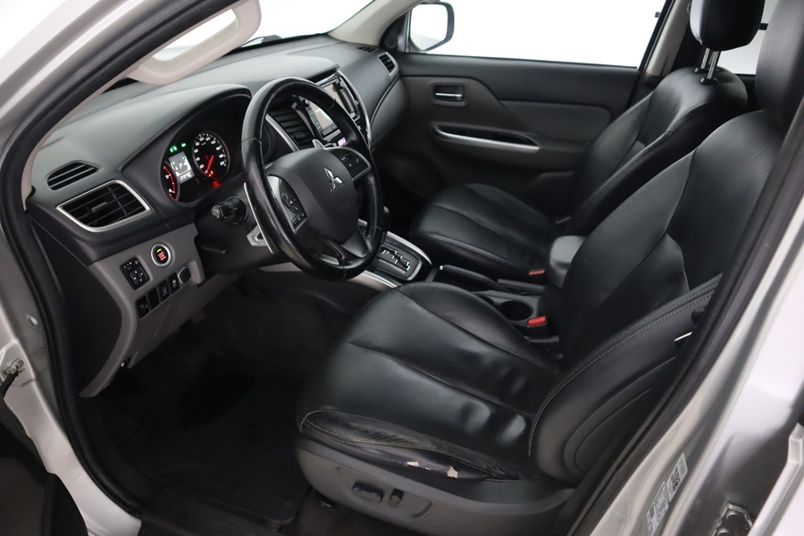 Mitsubishi L200 vaihtoauto