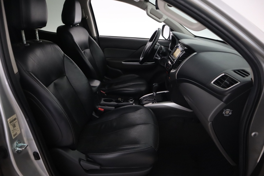 Mitsubishi L200 vaihtoauto