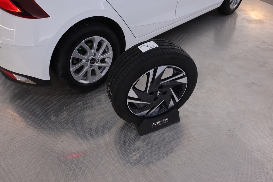 Hyundai i20 Hatchback vaihtoauto