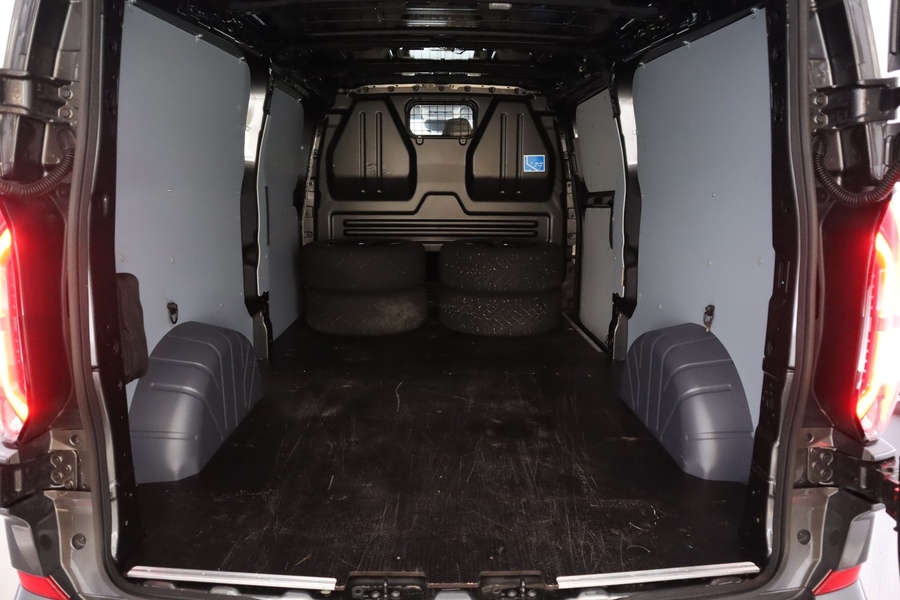 Ford Transit Custom vaihtoauto