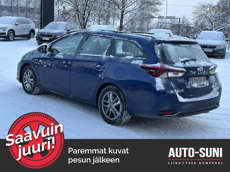 Toyota Auris vaihtoauto
