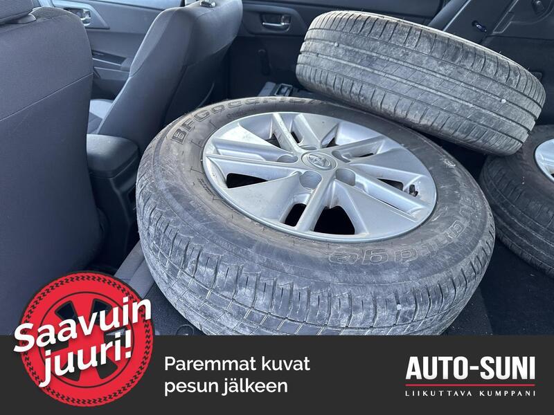 Toyota Auris vaihtoauto