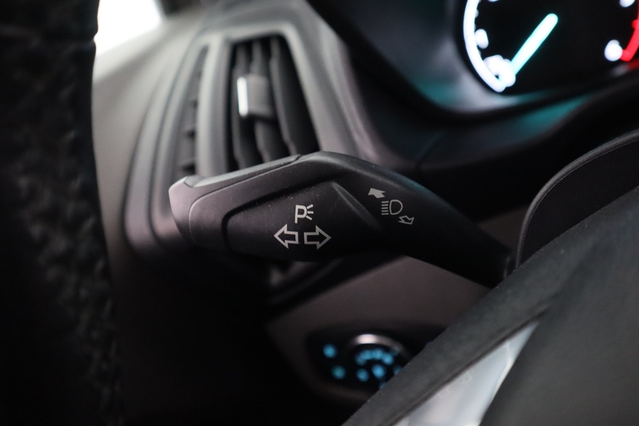 Ford Transit Connect vaihtoauto