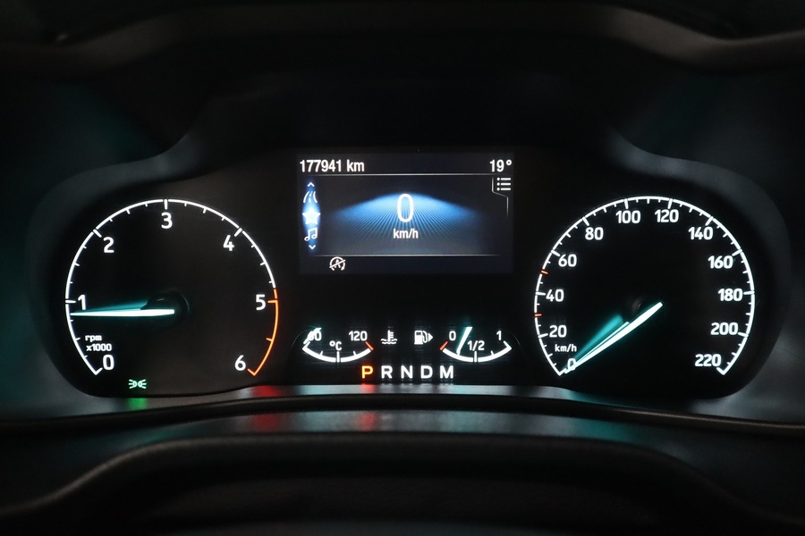 Ford Transit Connect vaihtoauto