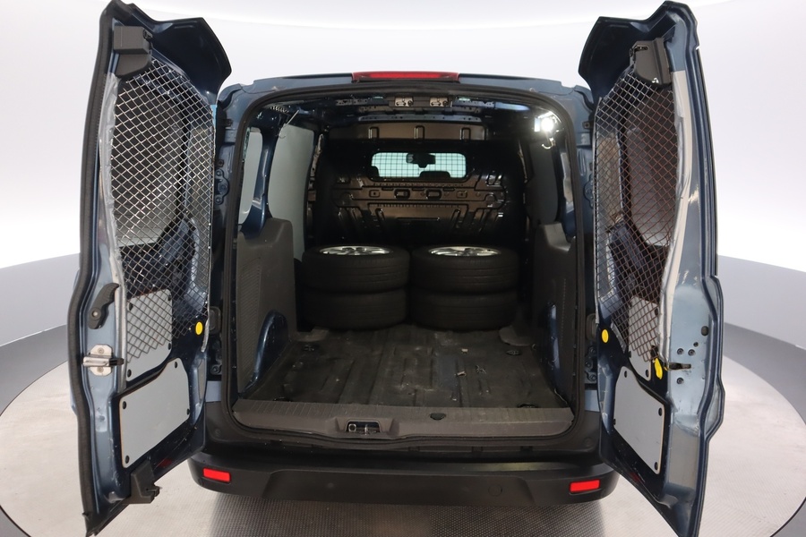 Ford Transit Connect vaihtoauto