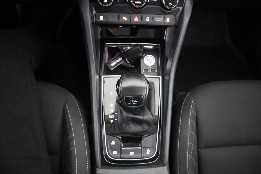 Skoda Karoq vaihtoauto