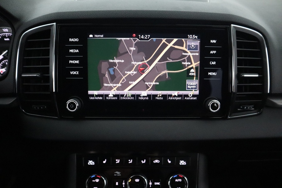 Skoda Karoq vaihtoauto