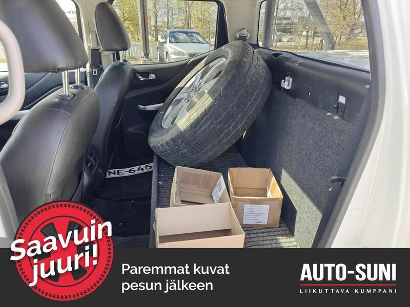 Nissan Navara vaihtoauto