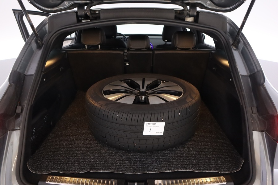 Mercedes-Benz EQC vaihtoauto