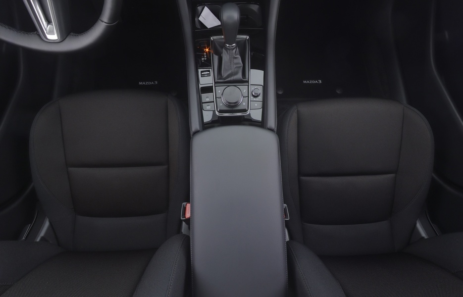 Mazda 3 vaihtoauto
