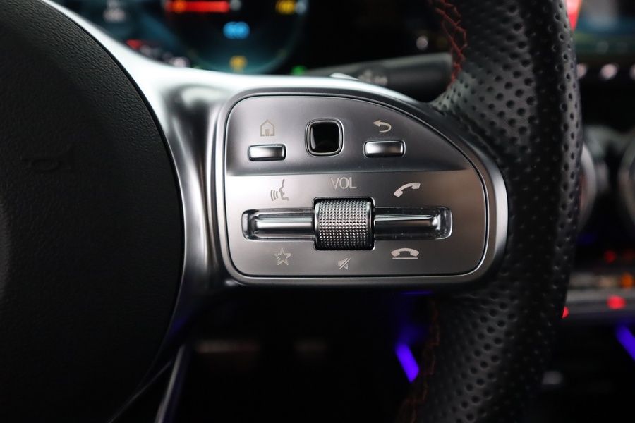 Mercedes-Benz EQA vaihtoauto