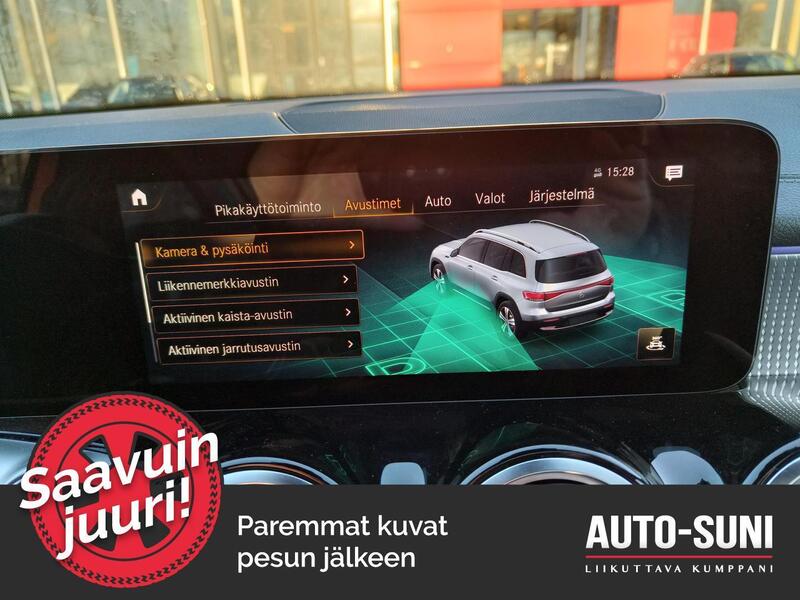 Mercedes-Benz EQB vaihtoauto