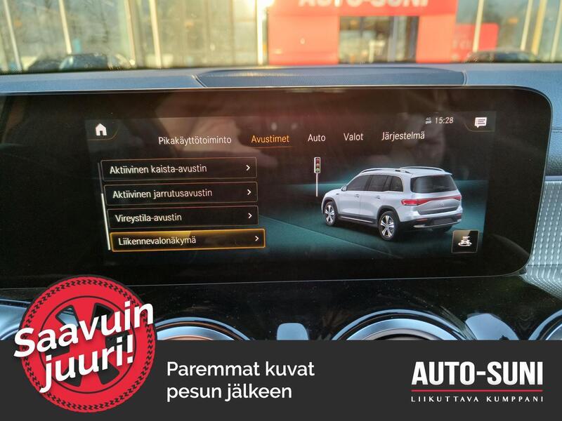 Mercedes-Benz EQB vaihtoauto