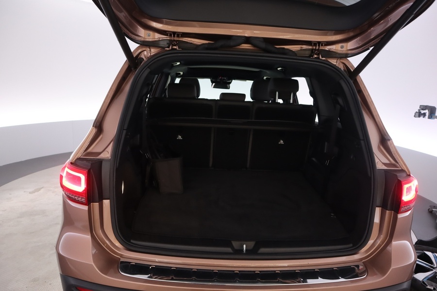 Mercedes-Benz EQB vaihtoauto