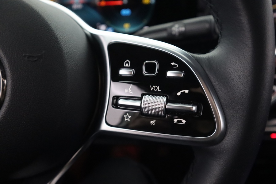 Mercedes-Benz EQA vaihtoauto