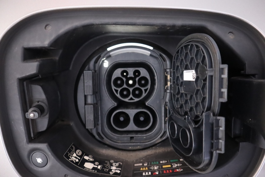 Mercedes-Benz EQC vaihtoauto