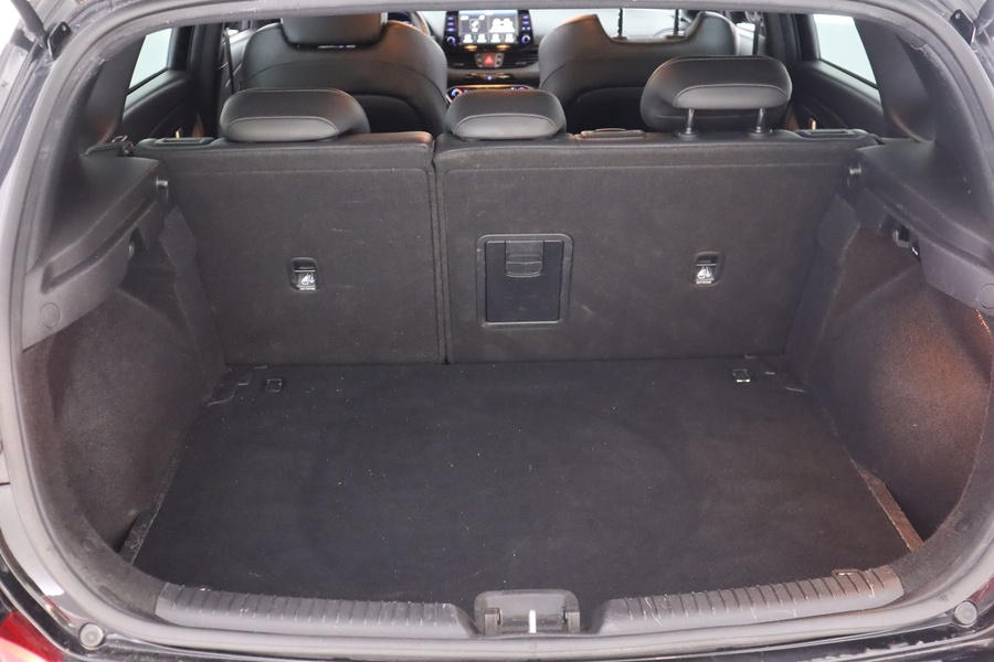 Hyundai i30 Hatchback vaihtoauto