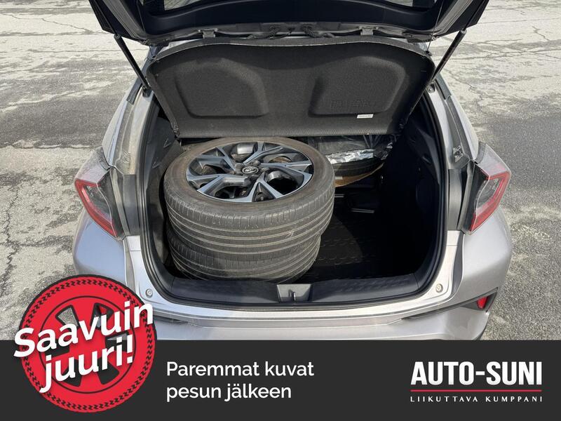 Toyota C-HR vaihtoauto