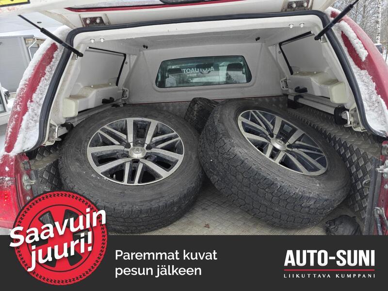 Toyota Hilux vaihtoauto