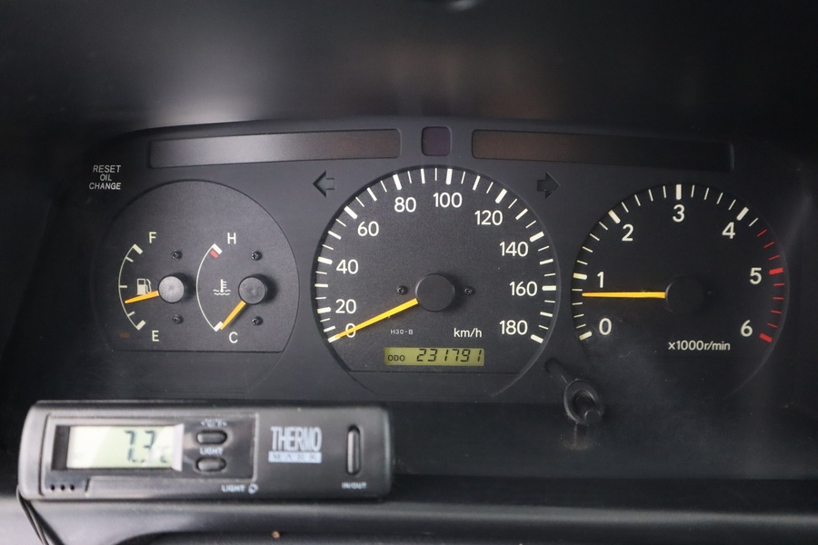 Toyota Hiace vaihtoauto