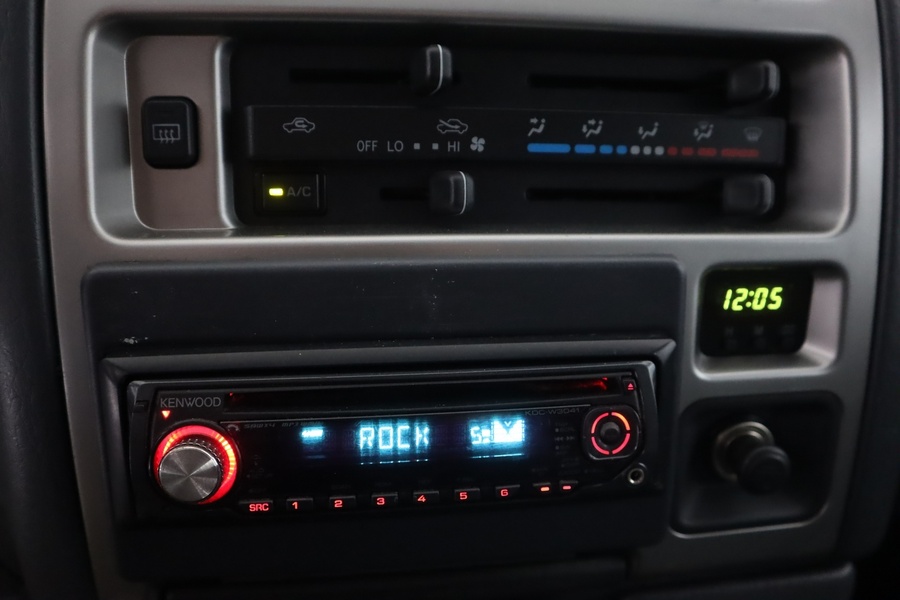 Toyota Hiace vaihtoauto