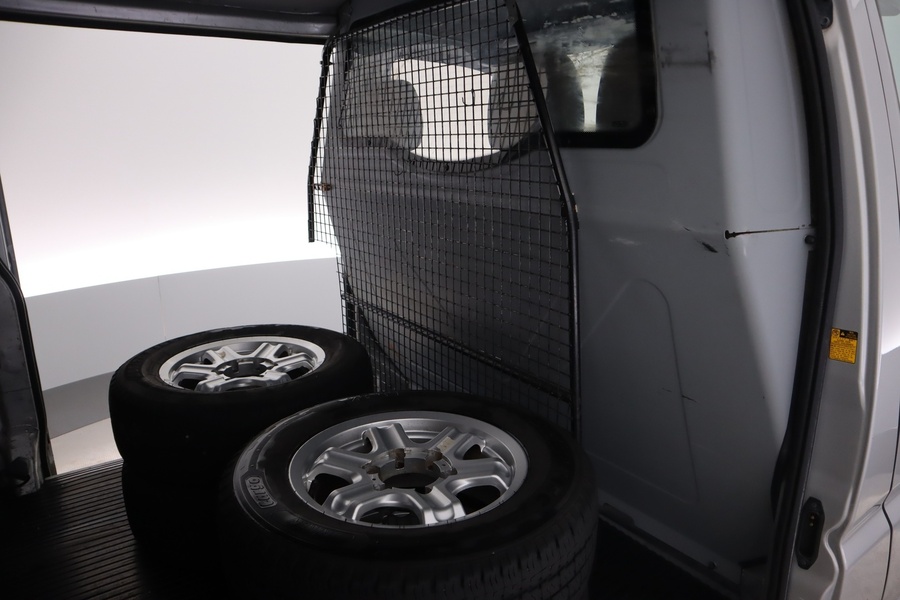 Toyota Hiace vaihtoauto