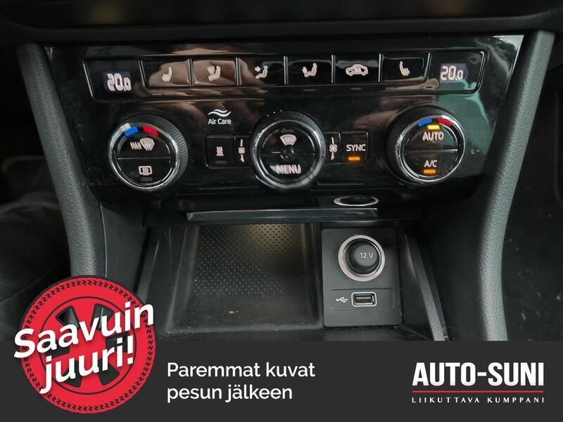 Skoda Superb vaihtoauto