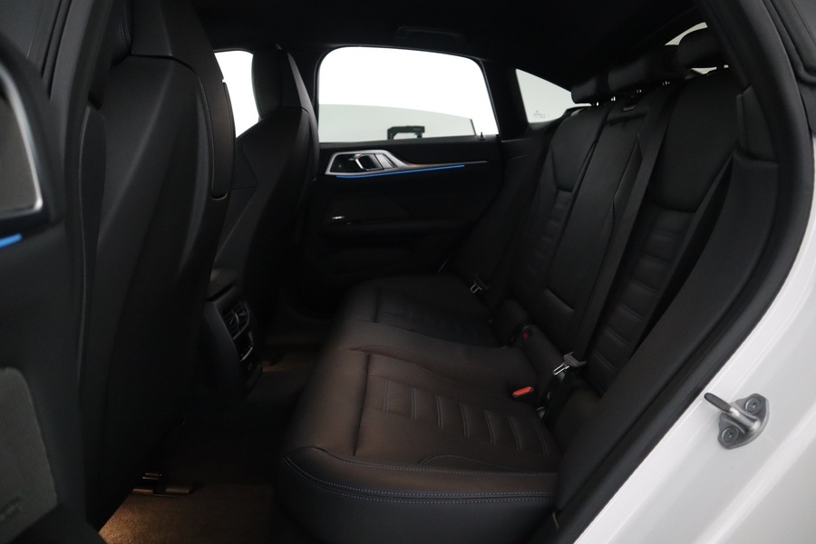 BMW i4 M50 vaihtoauto