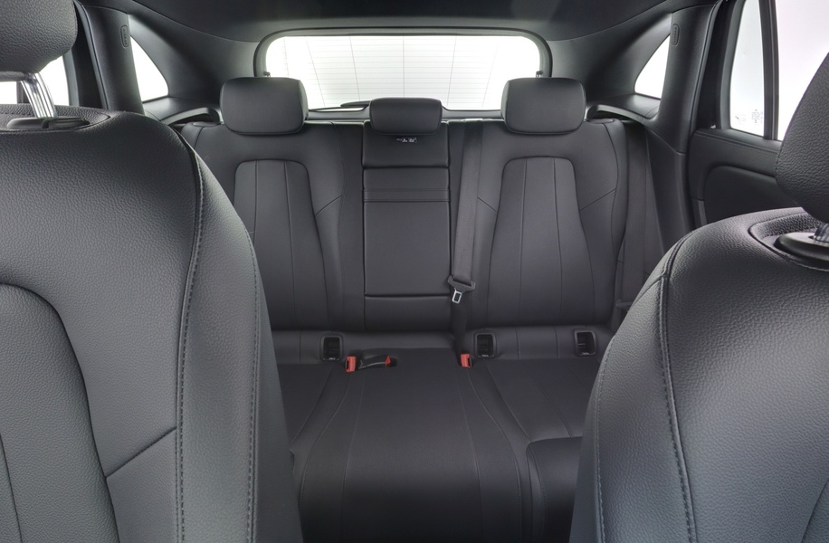 Mercedes-Benz EQA vaihtoauto