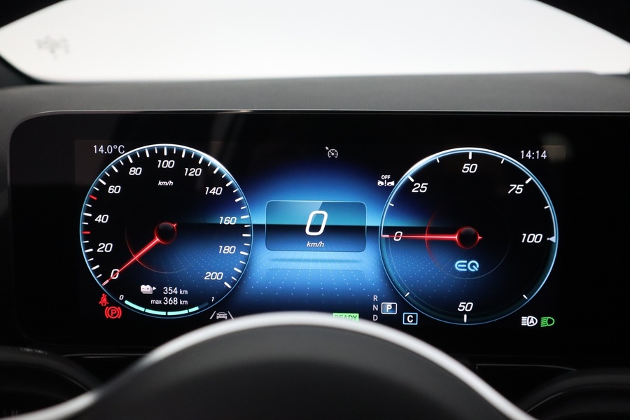 Mercedes-Benz EQA vaihtoauto