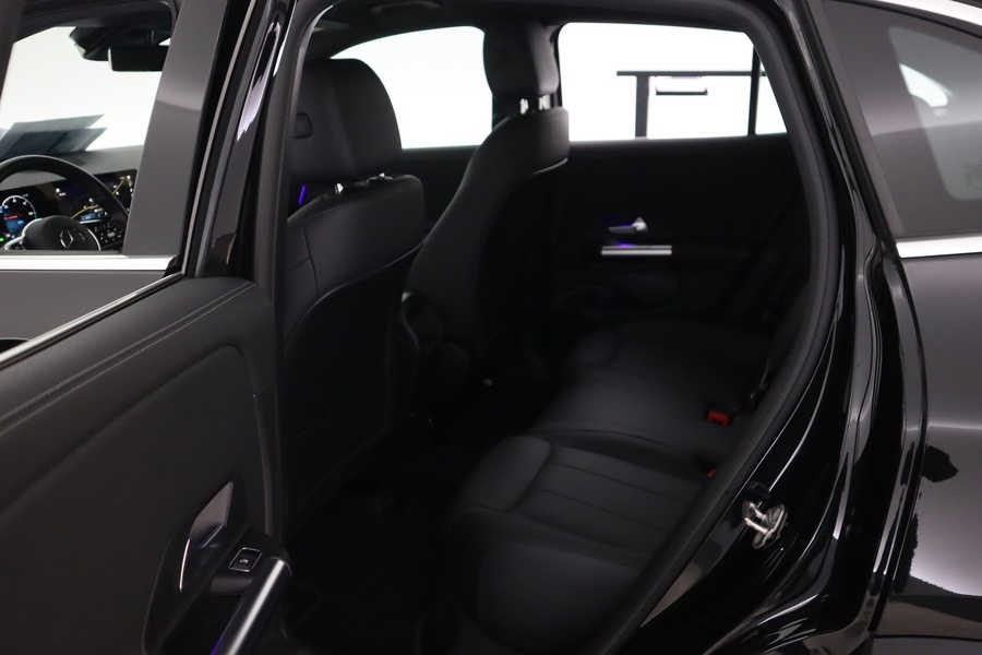 Mercedes-Benz EQA vaihtoauto