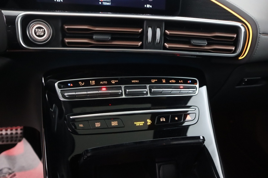 Mercedes-Benz EQC vaihtoauto