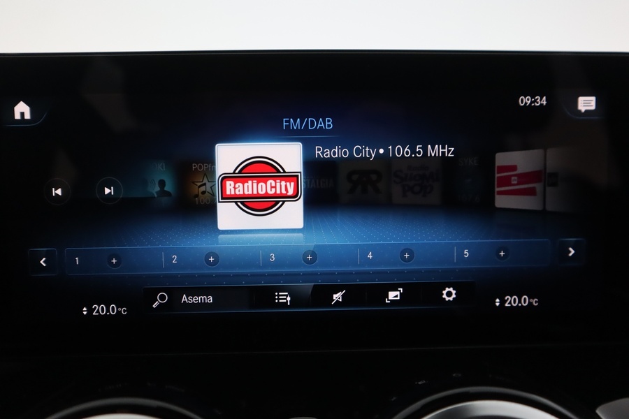 Mercedes-Benz EQB vaihtoauto