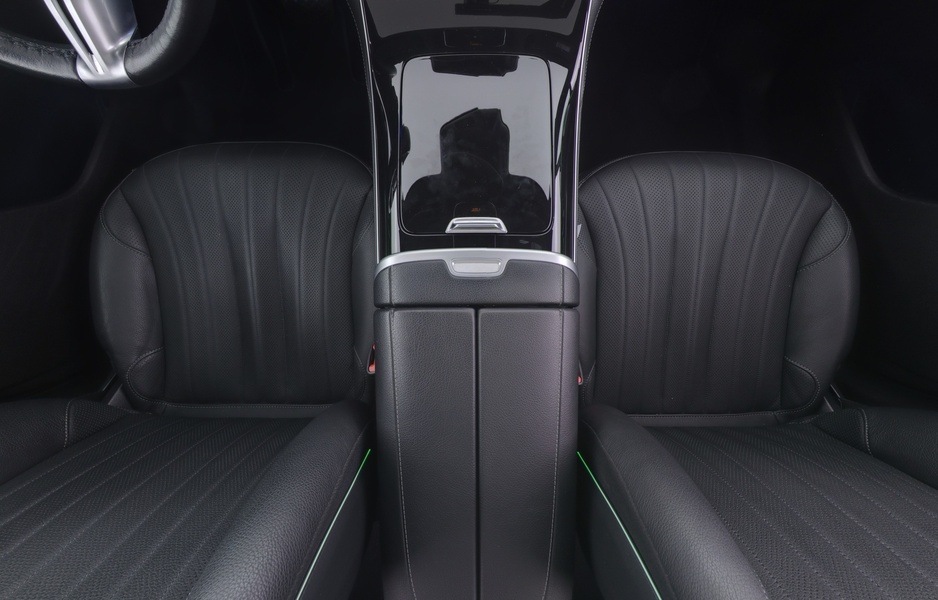 Mercedes-Benz EQE vaihtoauto