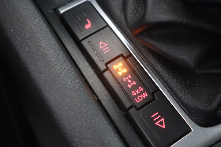 Volkswagen Amarok vaihtoauto