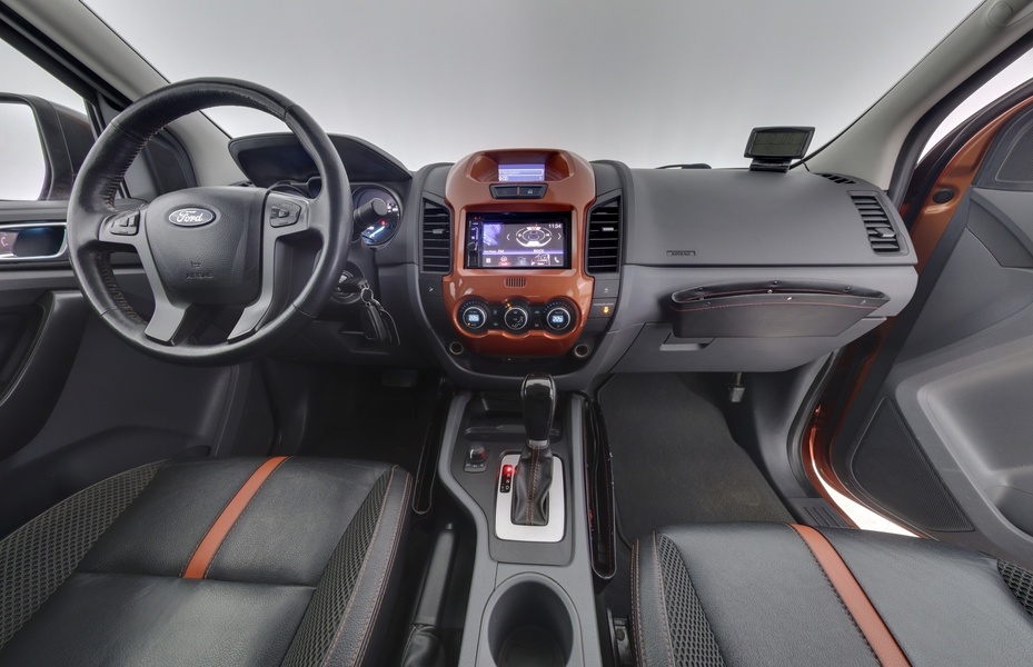 Ford Ranger vaihtoauto