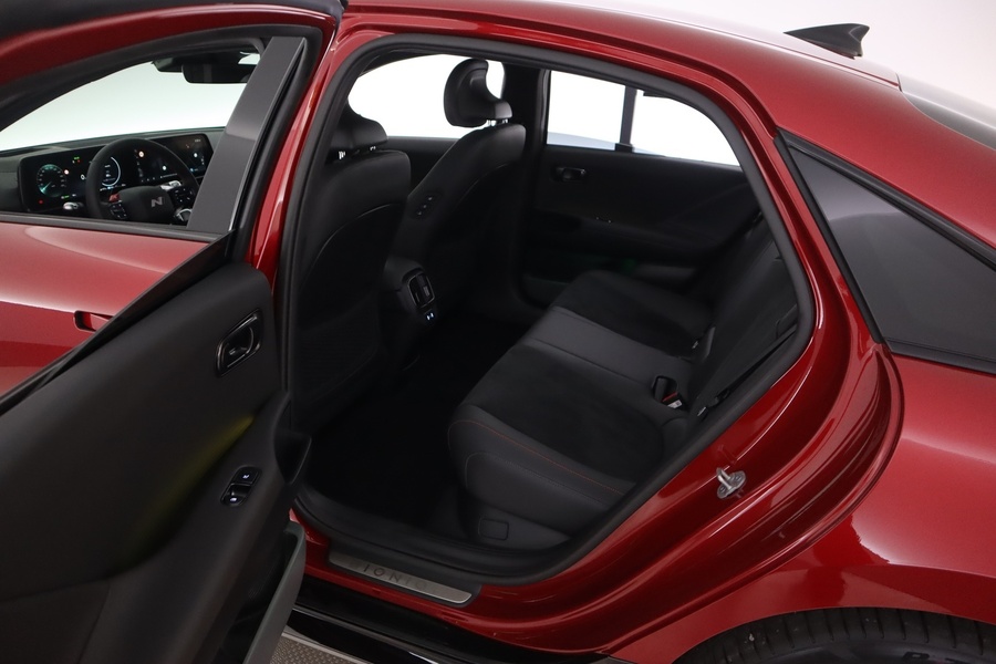 Hyundai IONIQ 6 vaihtoauto