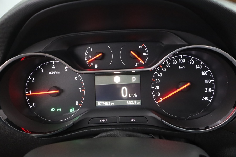 Opel Crossland X vaihtoauto