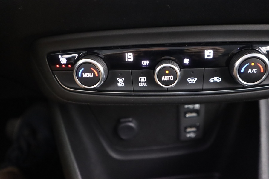 Opel Crossland X vaihtoauto