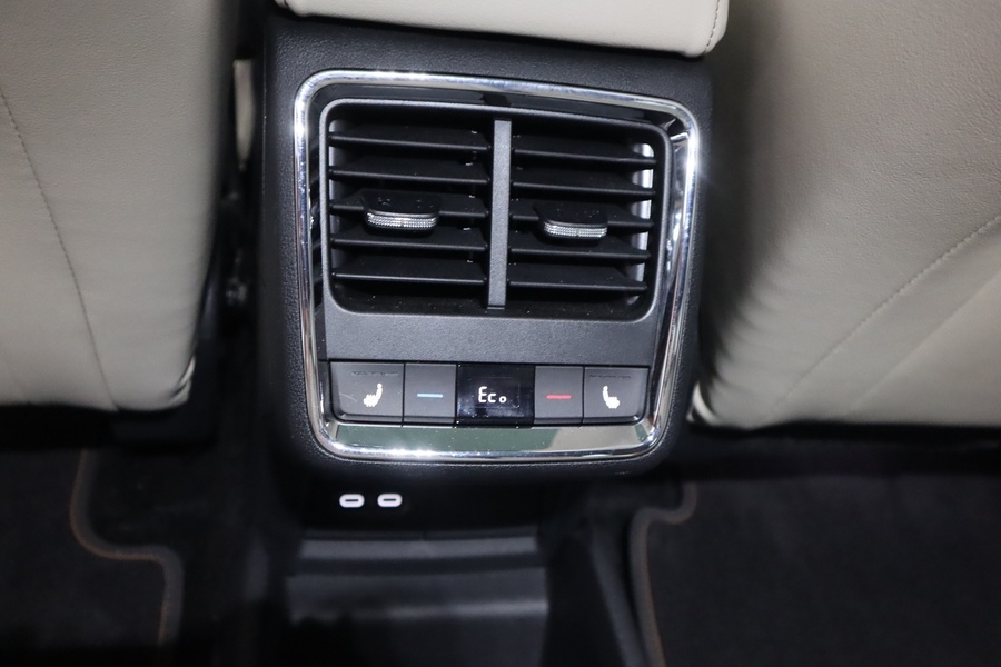 Mercedes-Benz EQS vaihtoauto