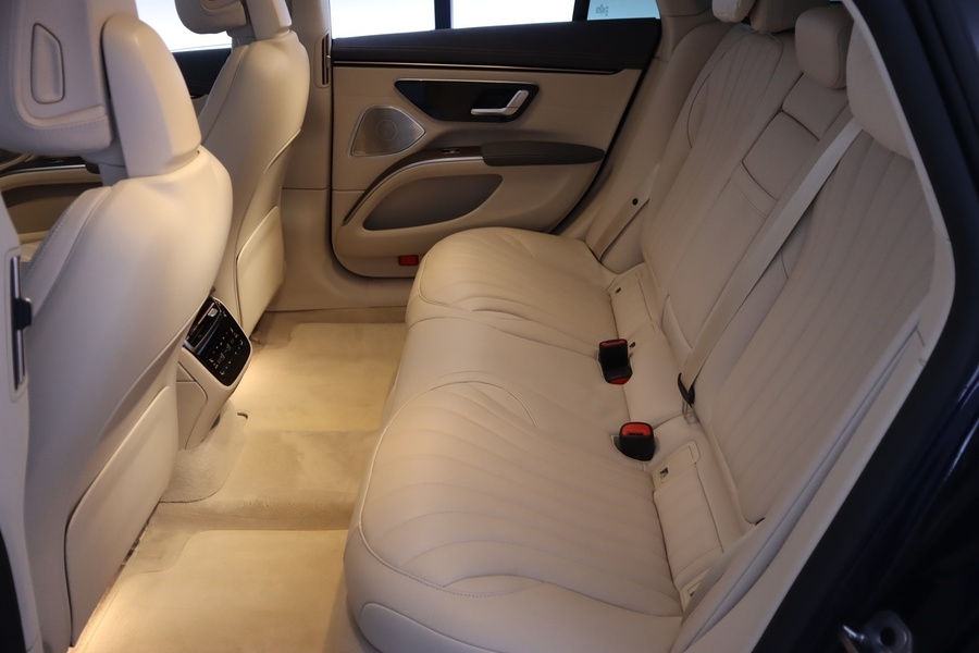 Mercedes-Benz EQS vaihtoauto